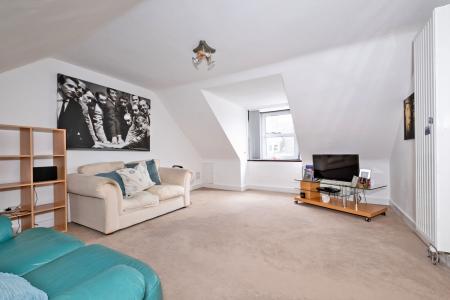 1 bedroom Flat for sale in High Street, Banchory, AB31