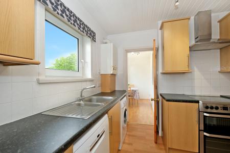 2 bedroom Flat for sale in Carnie Drive, Ashgrove, Aberdeen, AB25