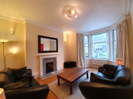 2 bedroom Flat to let in Forest Avenue, The West End, Aberdeen, AB15