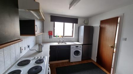 2 bedroom Flat to let in Back Hilton Road, Aberdeen, AB25