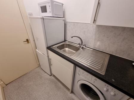 1 bedroom Flat to let in Ashvale Place, The City Centre, Aberdeen, AB10