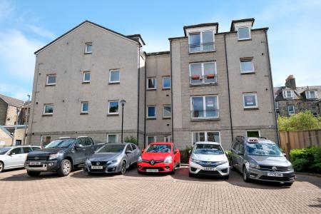 2 bedroom Flat for sale in Millbank Lane, The City Centre, Aberdeen, AB25