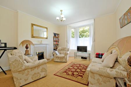 2 bedroom Flat for sale in Froghall Terrace, Froghall, Aberdeen, AB24