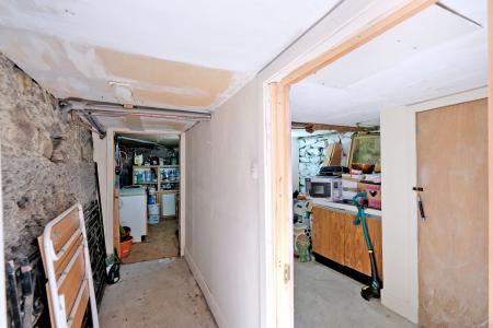 3 bedroom Flat for sale in Froghall Terrace, Froghall, Aberdeen, AB24
