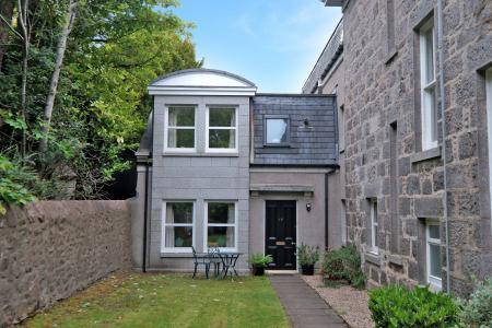2 bedroom Ground floor maisonette for sale in King's Gate, The West End, Aberdeen, AB15