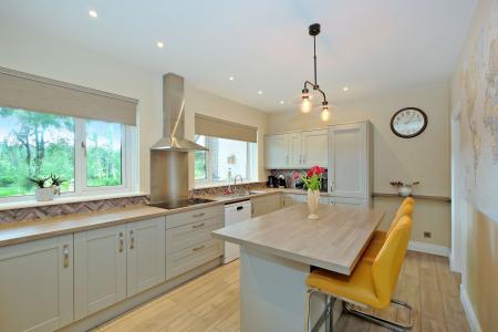 4 bedroom Detached house for sale in Bramble Brae, Campfield, Glassel, Banchory, AB31