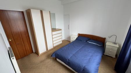 2 bedroom Flat to let in Queen Street, Inverurie, AB51