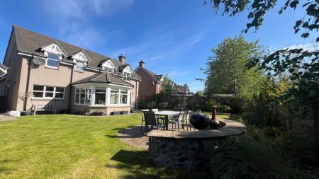 6 bedroom Detached house to let in Pine Tree Road, Banchory, AB31