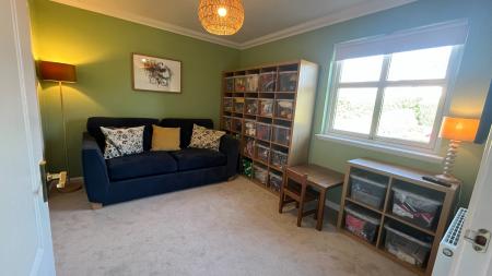 6 bedroom Detached house to let in Pine Tree Road, Banchory, AB31