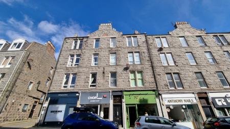 2 bedroom Flat to let in Rosemount Place, Rosemount, Aberdeen, AB25