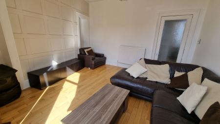 2 bedroom Flat to let in Rosemount Place, Rosemount, Aberdeen, AB25