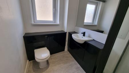 2 bedroom Flat to let in Rosemount Place, Rosemount, Aberdeen, AB25