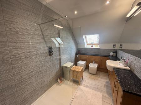 4 bedroom Detached house to let in Cairn Wynd, Inverurie, AB51