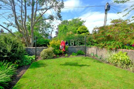 2 bedroom Flat for sale in 17 Bedford Place, Aberdeen, AB24