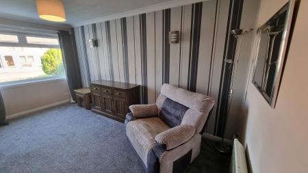 1 bedroom Flat to let in Lee Crescent North, Bridge of Don, Aberdeen, AB22