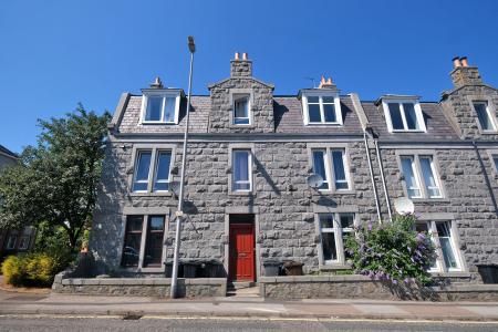 1 bedroom Flat for sale in 54A Ashgrove Road, Ashgrove, Aberdeen, AB25