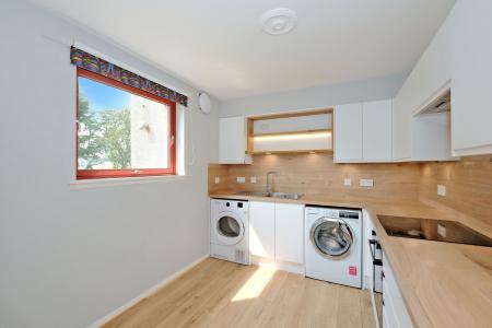 2 bedroom Flat for sale in 76 Headland Court, Garthdee, Aberdeen, AB10
