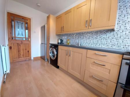 2 bedroom Flat to let in Cornhill Gardens, Aberdeen, AB16