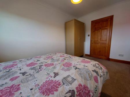 2 bedroom Flat to let in Cornhill Gardens, Aberdeen, AB16