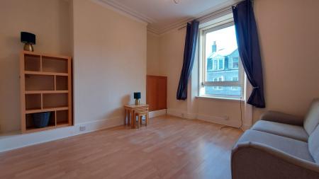 1 bedroom Flat to let in Richmond Terrace, Rosemount, Aberdeen, AB25