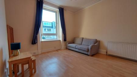 1 bedroom Flat to let in Richmond Terrace, Rosemount, Aberdeen, AB25