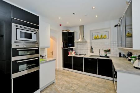5 bedroom Semi-detached house for sale in Hilton Street, Aberdeen, AB24
