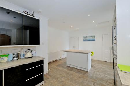 5 bedroom Semi-detached house for sale in Hilton Street, Aberdeen, AB24