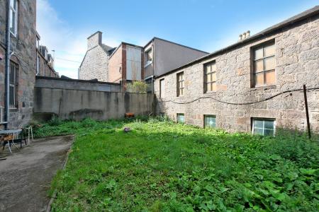 2 bedroom Flat for sale in Holburn Street, Aberdeen, AB10