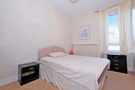 2 bedroom Flat for sale in Holburn Street, Aberdeen, AB10