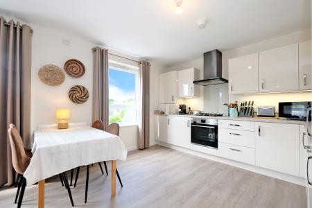 2 bedroom Flat for sale in Mill Drive, Bucksburn, Aberdeen, AB21