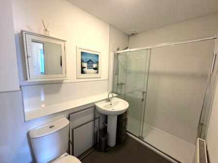 2 bedroom Flat to let in 316