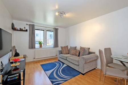 1 bedroom Flat for sale in 174 Bannermill Place, The Beach, Aberdeen, AB24