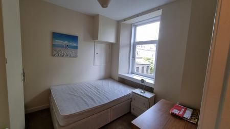 1 bedroom Flat to let in Richmond Street, Rosemount, Aberdeen, AB25