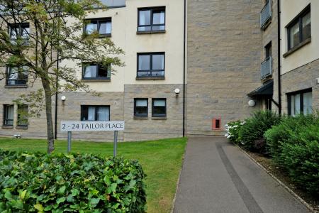 2 bedroom Flat for sale in Tailor Place, Hilton, Aberdeen, AB24