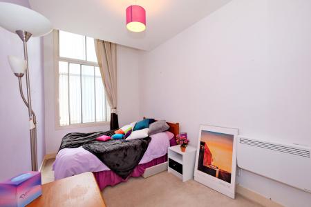 2 bedroom Flat for sale in Market Street, The City Centre, Aberdeen, AB11
