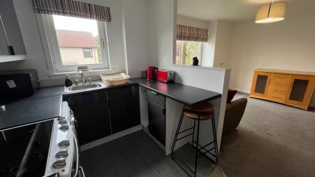 1 bedroom Flat to let in Gordon Avenue, Inverurie, AB51