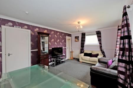 3 bedroom Flat for sale in 42 Craigevar Place, Garthdee, Aberdeen, AB10
