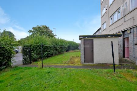 3 bedroom Flat for sale in 42 Craigevar Place, Garthdee, Aberdeen, AB10