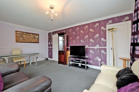 3 bedroom Flat for sale in 42 Craigevar Place, Garthdee, Aberdeen, AB10