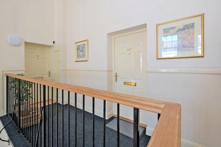 2 bedroom Flat for sale in 117 Mary Elmslie Court, King Street, The City Centre, Aberdeen, AB24