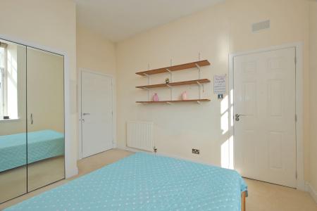 2 bedroom Flat for sale in 117 Mary Elmslie Court, King Street, The City Centre, Aberdeen, AB24