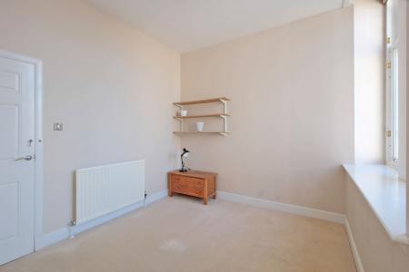 2 bedroom Flat for sale in 117 Mary Elmslie Court, King Street, The City Centre, Aberdeen, AB24