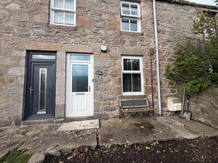 1 bedroom Flat to let in Hillhead Terrace, Aberdeen, AB24