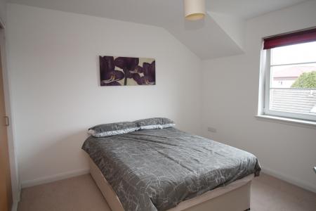 2 bedroom Flat to let in Priory Park, Inverurie, AB51