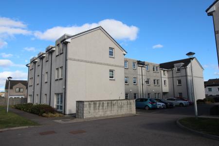 2 bedroom Flat to let in Priory Park, Inverurie, AB51