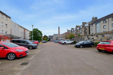2 bedroom Flat for sale in Fraser Road, The City Centre, Aberdeen, AB25