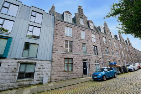 1 bedroom Flat for sale in Baker Street, Rosemount, Aberdeen, AB25