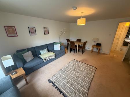 2 bedroom Flat to let in Granton Gardens, Aberdeen, AB10