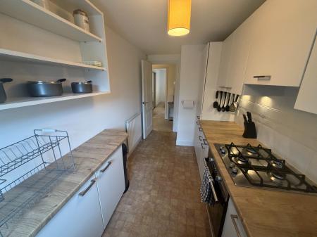 2 bedroom Flat to let in Granton Gardens, Aberdeen, AB10