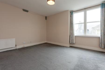 2 bedroom Flat to let in Rosemount Place, Rosemount, Aberdeen, AB25